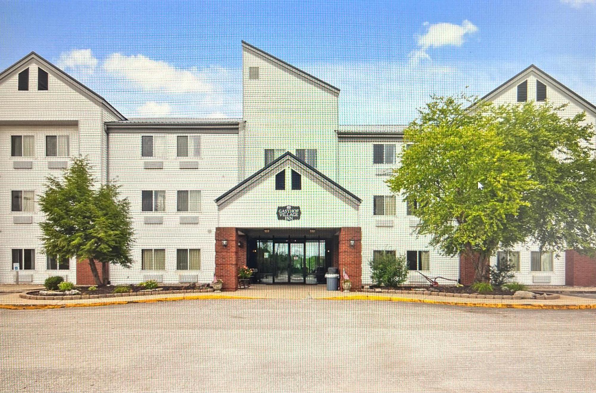 Gasthof Amish Village Inn Montgomery Экстерьер фото