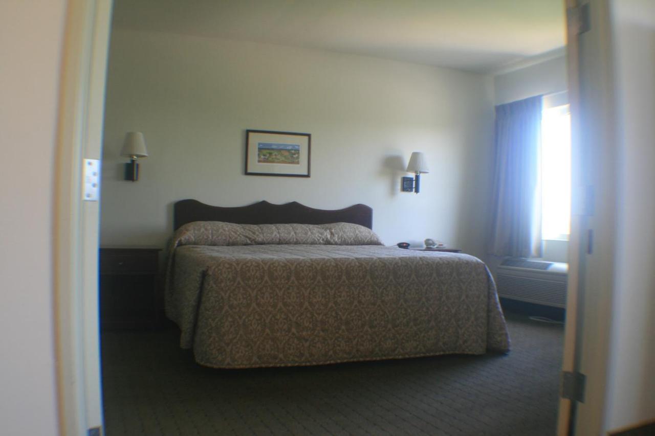 Gasthof Amish Village Inn Montgomery Экстерьер фото