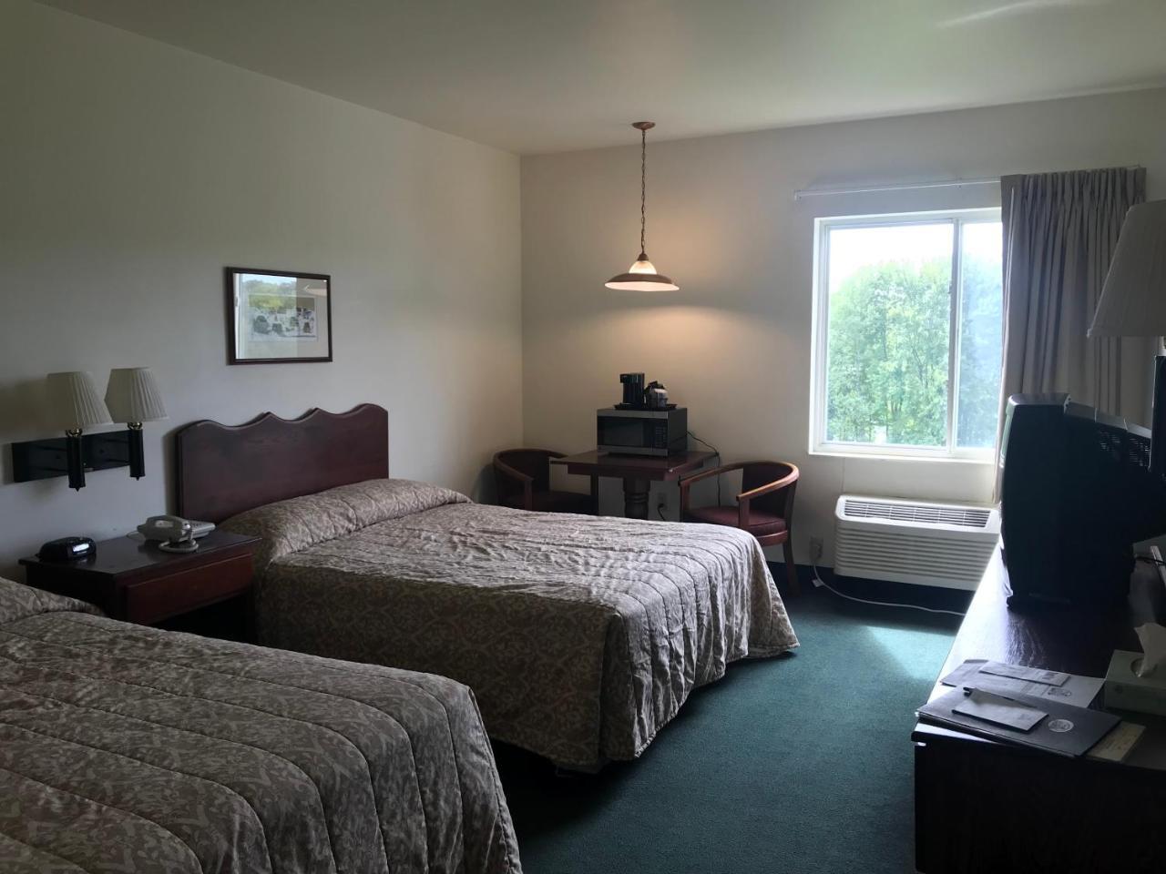Gasthof Amish Village Inn Montgomery Экстерьер фото